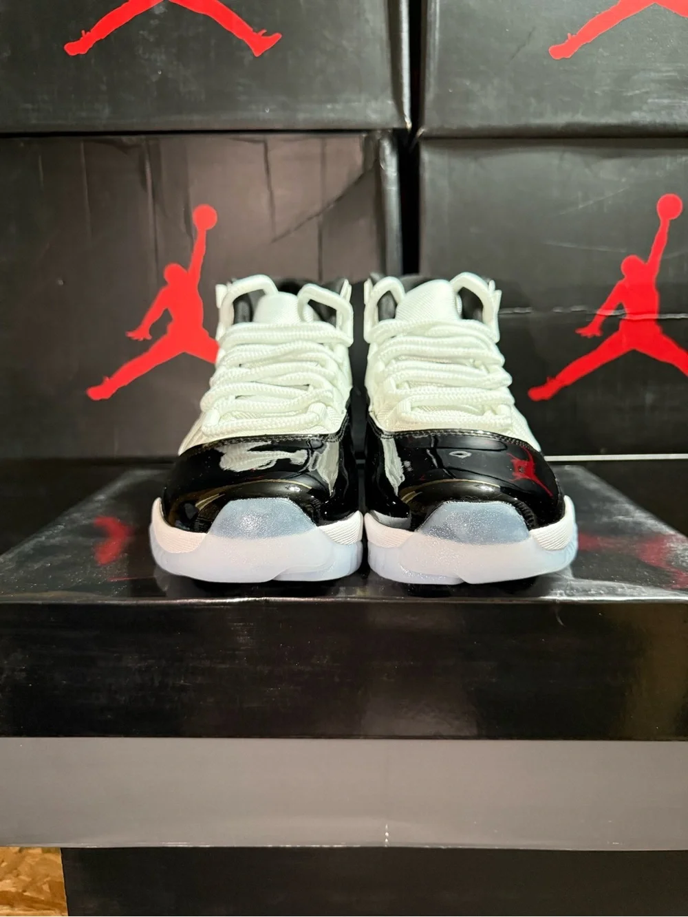 Jordan 11 Retro Concord Men's Retro Low - White/Black